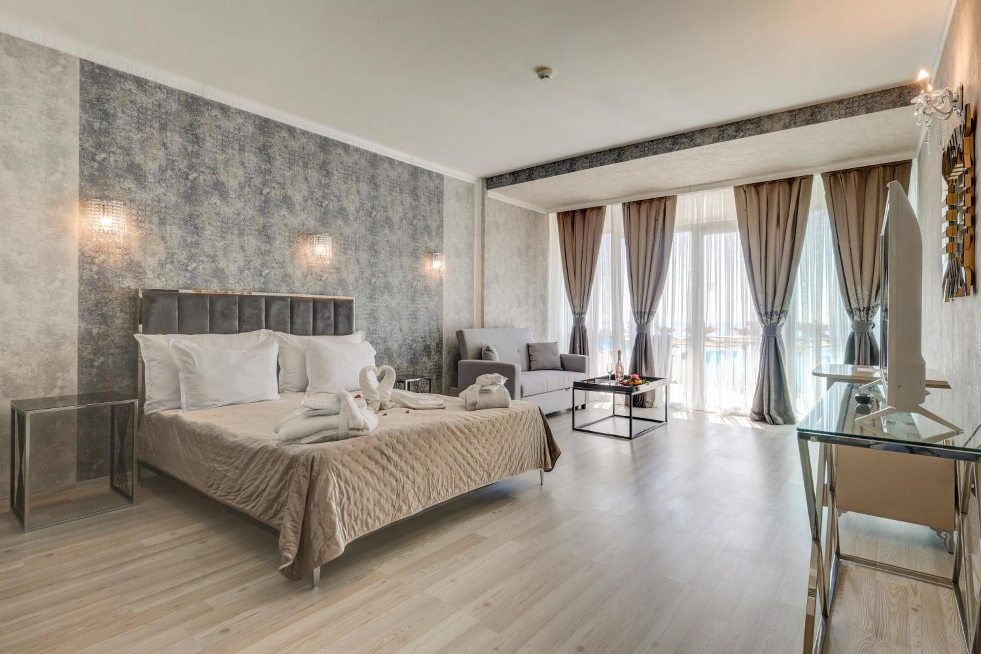 Hotel Sirius Beach And Spa 4*